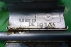 Петля двери задней правой нижняя для Volkswagen Touareg c 2002-2010г