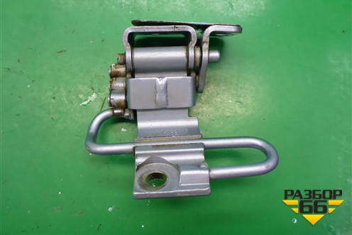 Петля двери передней правой нижняя (7L0831412) для Volkswagen Touareg c 2002-2010г
