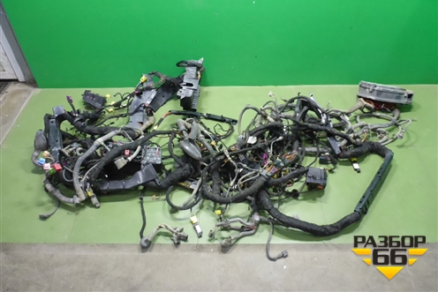 Проводка подкапотная+салон для Volkswagen Touareg c 2002-2010г