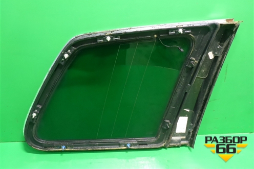 Стекло глухое левое (7L6845297) для Volkswagen Touareg c 2002-2010г