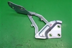 Петля капота правая (7L6823302) для Volkswagen Touareg c 2002-2010г