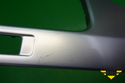 Накладка на щиток приборов (7P1857221) для Volkswagen Touareg с 2010-2018г