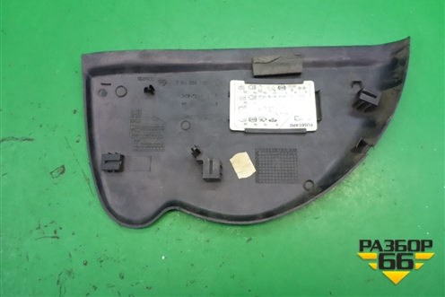 Накладка на торпедо (боковая левая) (3B0858035) для Volkswagen Passat (B5) с 1996-2005г