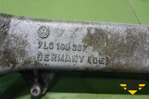 Балка передняя поперечная (крепления опор двигателя) (7L0199207) для Volkswagen Touareg c 2002-2010г