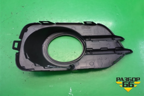 Накладка ПТФ левая (5N0853665C) для Volkswagen Tiguan с 2007-2011г