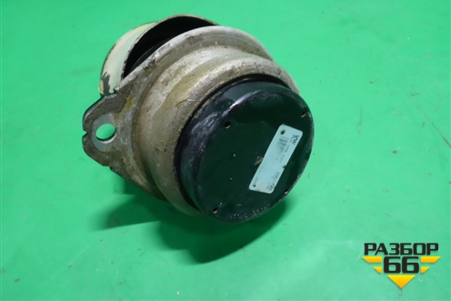Опора двигателя (7L6199131A) для Volkswagen Touareg c 2002-2010г