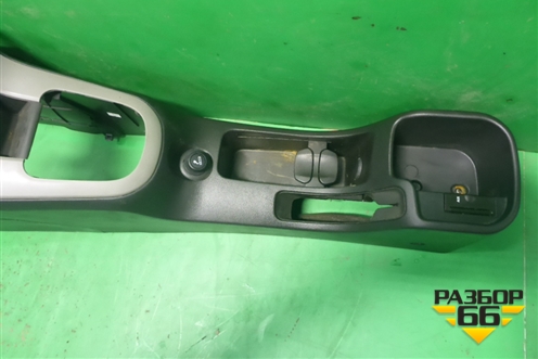 Консоль (под механику) (96984013) для Chevrolet Cruze c 2009-2015г