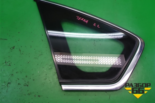 Стекло глухое левое (833019W50A) для Nissan Teana (J31) с 2003-2008г