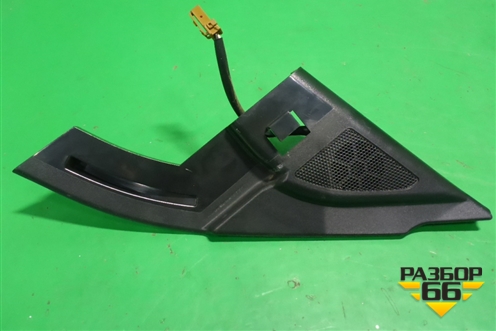 Накладка двери передней левой уголок (802939Y000) для Nissan Teana (J31) с 2003-2008г