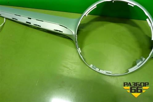 Накладка на решетку радиатора (A1178880060) для Mercedes Benz CLA C117 с 2013г