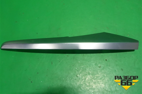 Накладка внутренняя (консоли левая) (684139Y000) для Nissan Teana (J31) с 2003-2008г