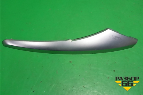 Накладка внутренняя (консоли левая) (684139Y000) для Nissan Teana (J31) с 2003-2008г