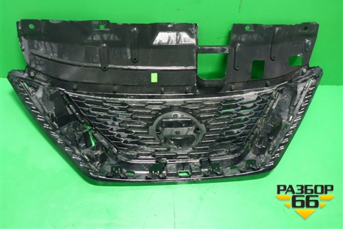 Решетка радиатора (после 2017г) (6932U100) для Nissan Qashqai (J11E) с 2013г
