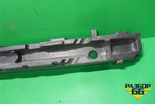 Наполнитель переднего бампера (62090HL00A) для Nissan Qashqai (J11E) с 2013г