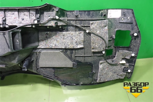 Обшивка багажника правая (6252060E20) для Toyota Land Cruiser (200) с 2008г