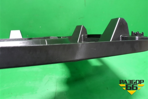 Накладка запасного колеса (6442933020) для Toyota Camry V70 с 2017г