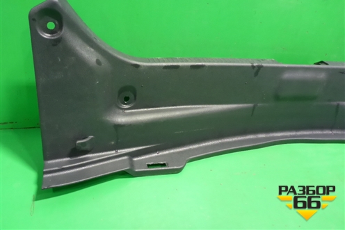Обшивка багажника на заднюю панель (5838733140) для Toyota Camry V70 с 2017г