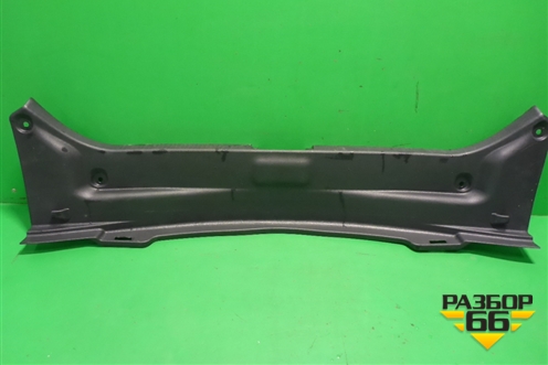 Обшивка багажника на заднюю панель (5838733140) для Toyota Camry V70 с 2017г