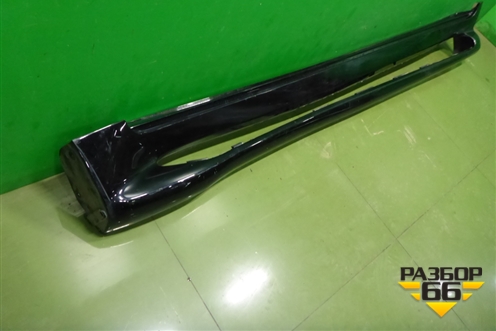 Накладка на порог наружная левая на подножку (5177460160) для Toyota Land Cruiser (200) с 2008г