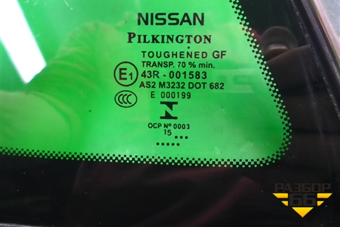 Стекло глухое левое (2015г) (833134EA0A) для Nissan Qashqai (J11E) с 2013г