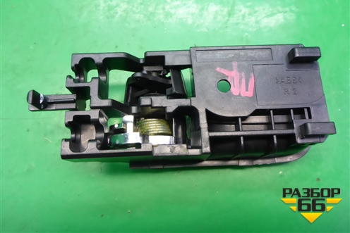 Ручка внутренняя двери передней правой для Suzuki SX4 с 2006-2013г