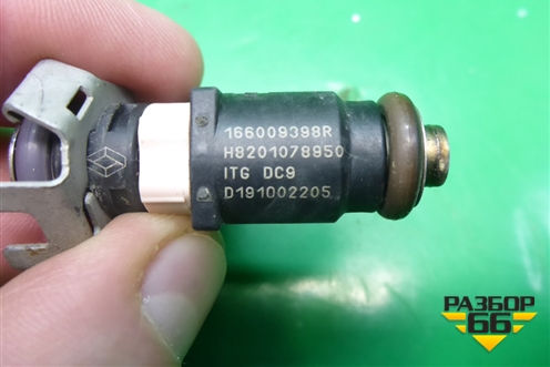 Форсунка инжекторная электрическая (2.0л F4RA400) (166009398R) для Renault Duster I с 2010-2021г