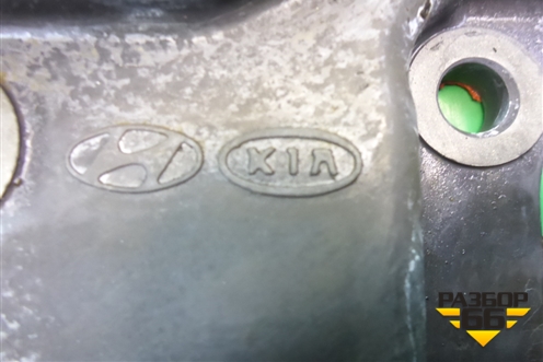 Крышка двигателя передняя (1.6л G4FC) для Kia Carens с 2006-2012г