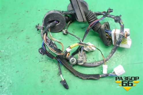 Проводка двери передней правой (916101D173) для Kia Carens с 2006-2012г