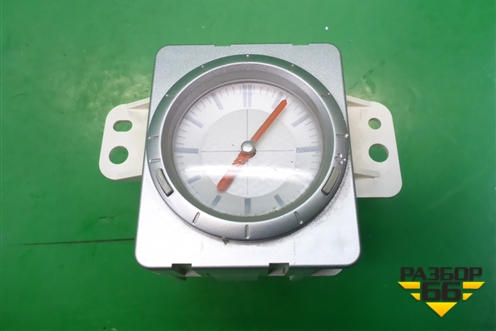 Часы (MR979796) для Mitsubishi Outlander с 2002-2009г