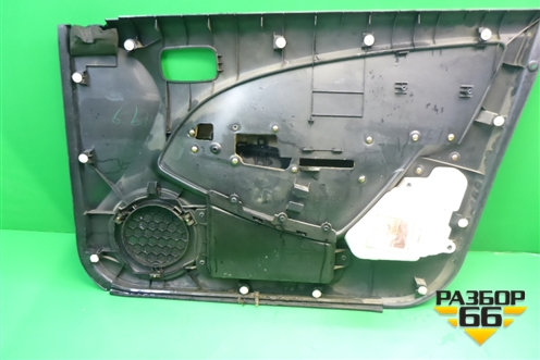 Обшивка двери передней левой под электрику (MR456049) для Mitsubishi Outlander с 2002-2009г