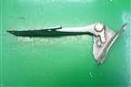 Петля капота правая для Mitsubishi Outlander с 2002-2009г