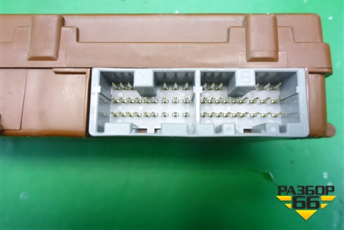 Блок комфорта (MR587873) для Mitsubishi Outlander с 2002-2009г