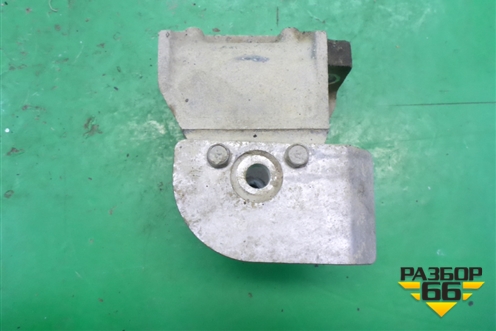 Кронштейн КПП задний для Mitsubishi Outlander с 2002-2009г