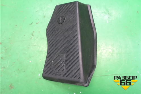 Накладка внутренняя (педаль отдыха) (MR975251) для Mitsubishi Outlander с 2002-2009г