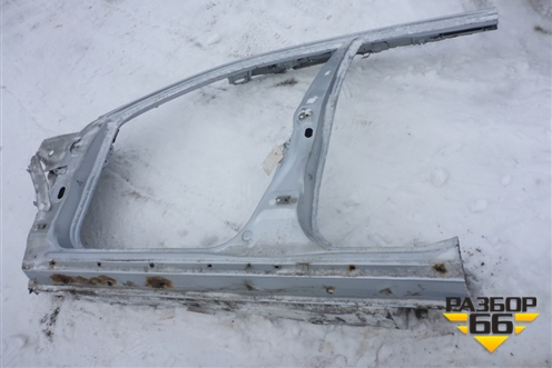 Порог со стойкой левый для Mitsubishi Outlander с 2002-2009г