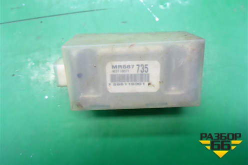 Датчик AIR BAG (MR587735) для Mitsubishi Outlander с 2002-2009г