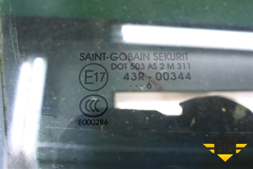Стекло двери передней правой для Mitsubishi Outlander с 2002-2009г
