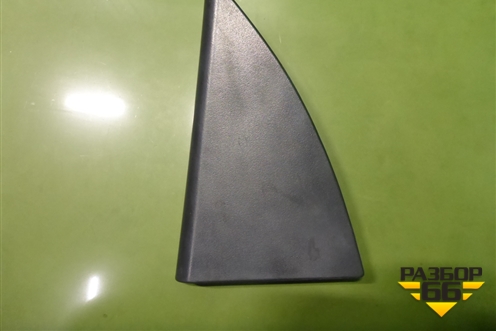Накладка двери задней правой (уголок) (96238372) для Chevrolet Lanos с 2004г