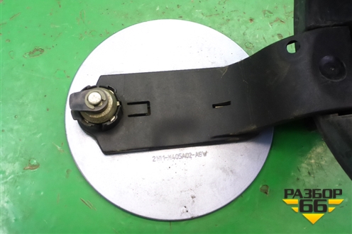 Лючок бензобака (2N11N405A02ABW) для Ford Fusion с 2002г