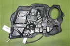 Стеклоподъёмник электрический передний правый (BBM45897X) для Mazda Mazda 3 (BL) с 2009-2013г
