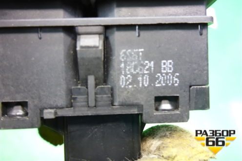 Кнопка обогрева заднего стекла (6S6T18C621BB) для Ford Fusion с 2002г