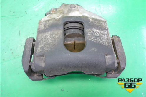 Суппорт передний правый для Ford Fusion с 2002г