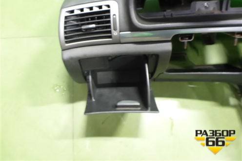 Торпедо с AIR BAG для Peugeot 407 с 2004г