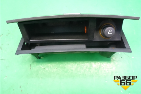 Пепельница передняя (9644562177) для Peugeot 407 с 2004г