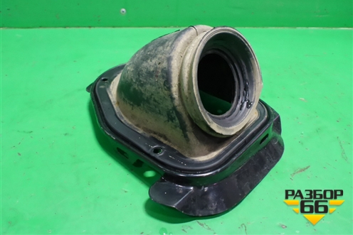 Кожух рулевой колонки (нижний на пол) (MR493830) для Mitsubishi Lancer-9  с 2003-2008г