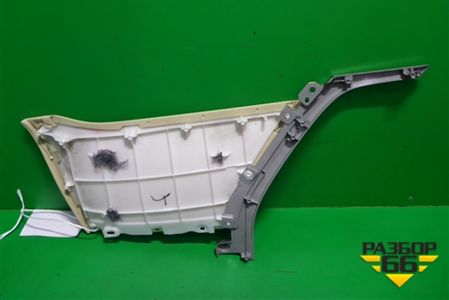 Накладка двери передней правой (на обшивку) (6770548070) для Lexus RX 350 c 2015г