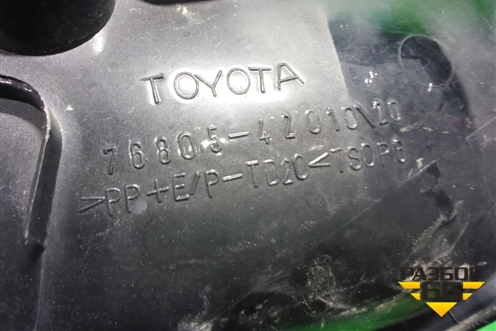 Накладка двери багажника нижняя правая (7680542010) для Toyota Rav-4 с 2006-2013г