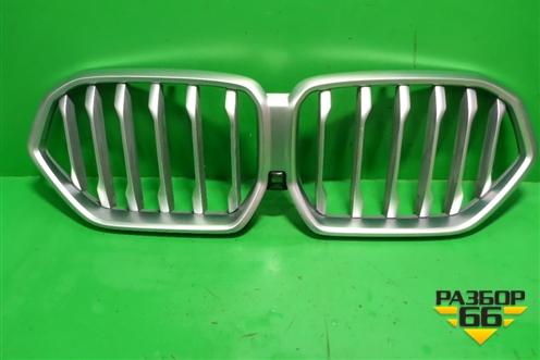 Решетка радиатора (под камеру) (51138494884) для BMW X6 G06 с 2019г