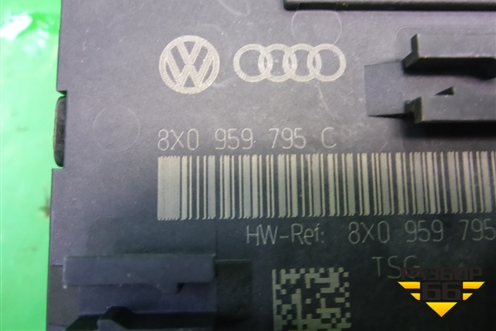 Блок комфорта (задней левой двери) (8X0959795C) для Audi Q3 с 2011-2018г
