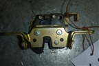 Замок спинки заднего сиденья (1M51F613D61AA) для Ford Focus 1 с 1998-2004г